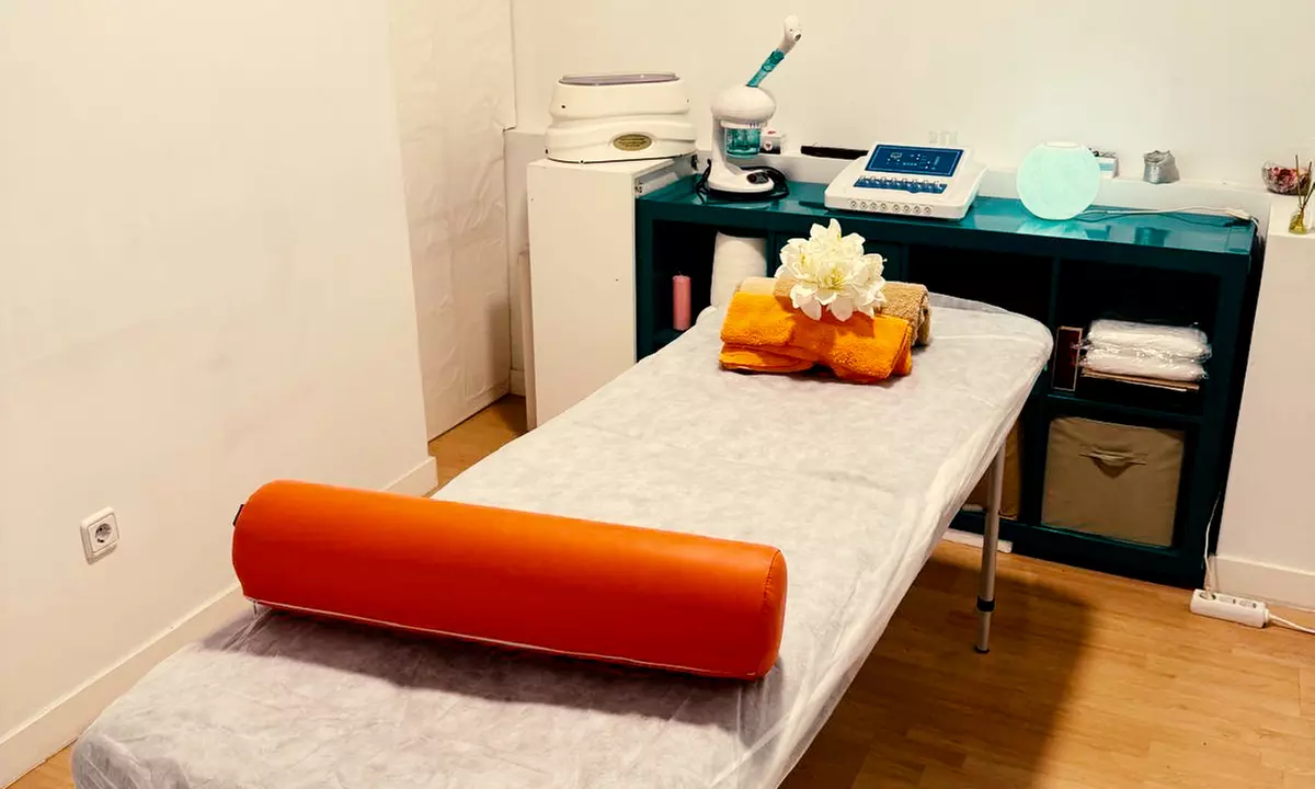 Microlifting facial con limpieza y dermapen con cocktail de vitaminas