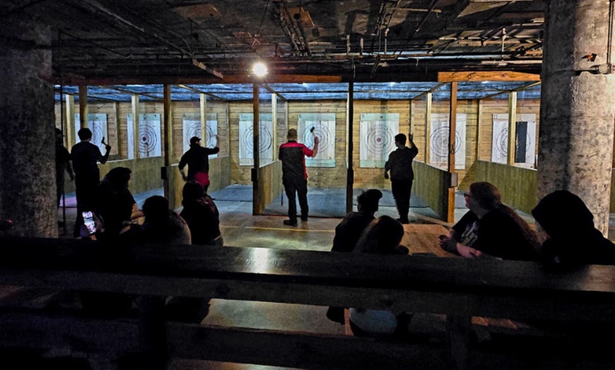 Image 2: Experience 1 or 2 Hr Axe Throwing for Up To 4 or 6 Guests & More Games