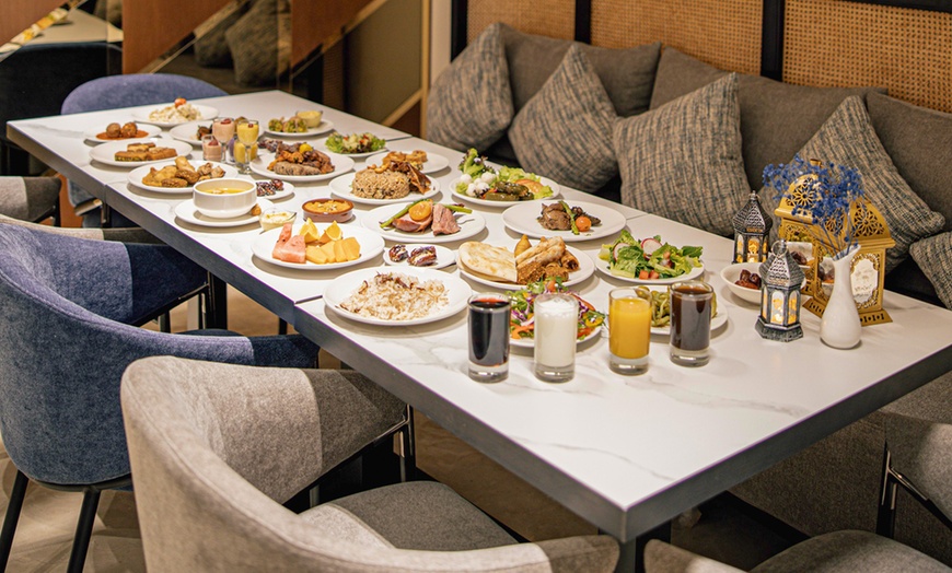 Image 3: 4* Lunch Buffet with Soft Beverages for 1 Child or Up to 4 Adults