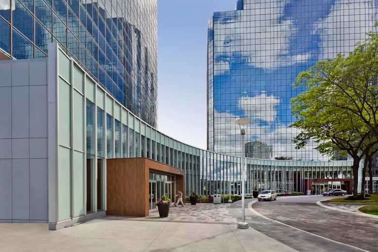 Up to 52% Off on Hydration and Exfoliation Facial at MindBodyBeauty Aesthetics - Image 4