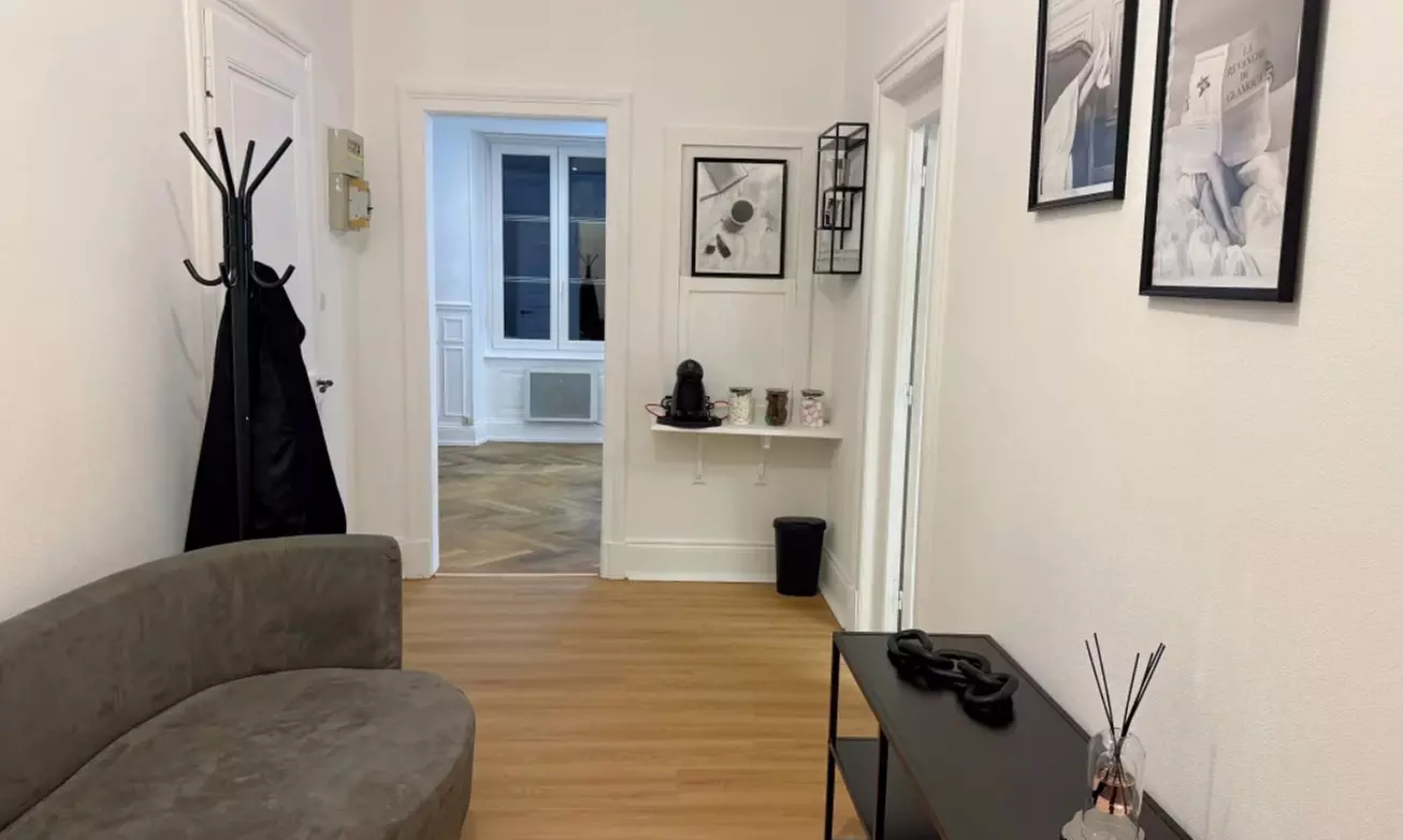 Head spa d'1h avec soin du visage ou traitement capillaire en option