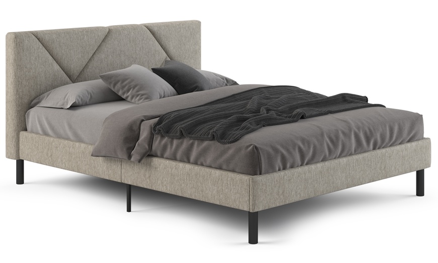 Image 35: Lit en tissu "Ric"