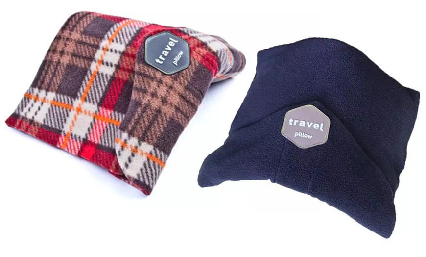 Image 14: Neck Support Travel Pillow