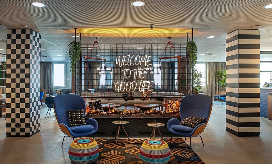 Image 6: Frühstücksbuffet inkl. 1 Glas Sekt für 2 oder 4 Personen