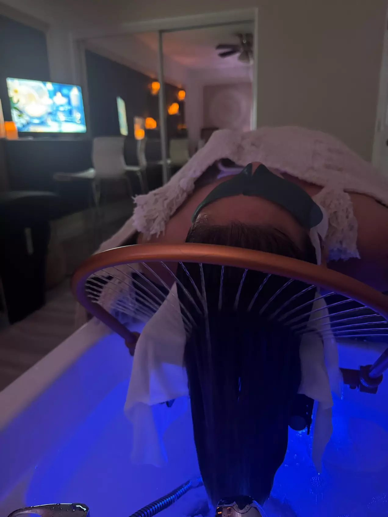 45-Min Japanese Head Spa / 60-Min Scalp Therapy–Single or Couple