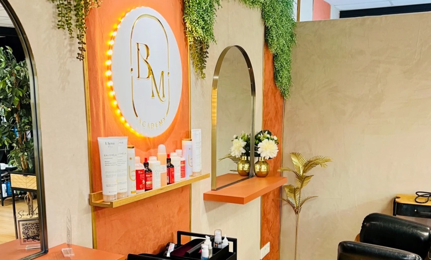 Image 3: Rituels sensoriels pour sublimer le cuir chevelu et la chevelure