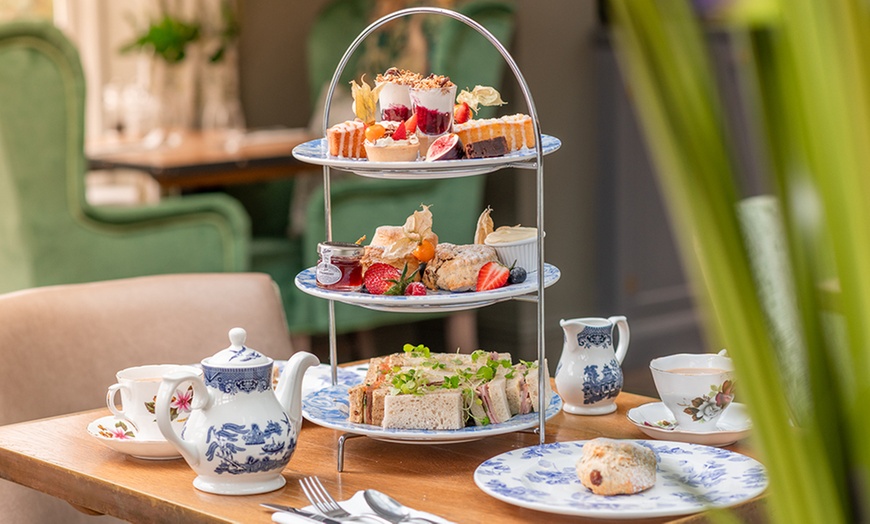 Image 8: Classic or Sparkling Afternoon Tea for Two or Four People