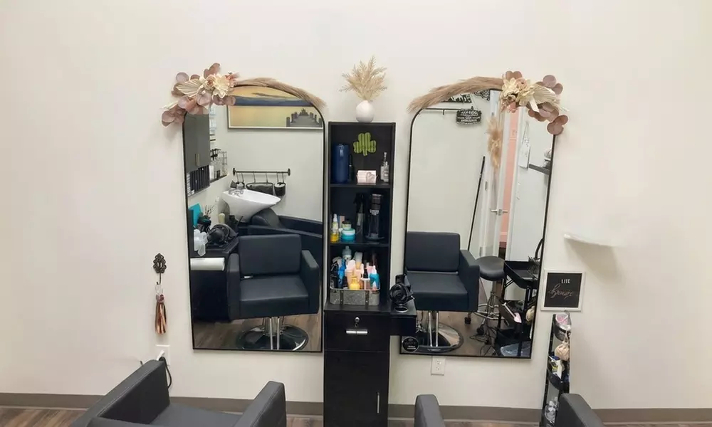 Hair Regrowth & Smoothing Treatments: Detox, Repair & Shine