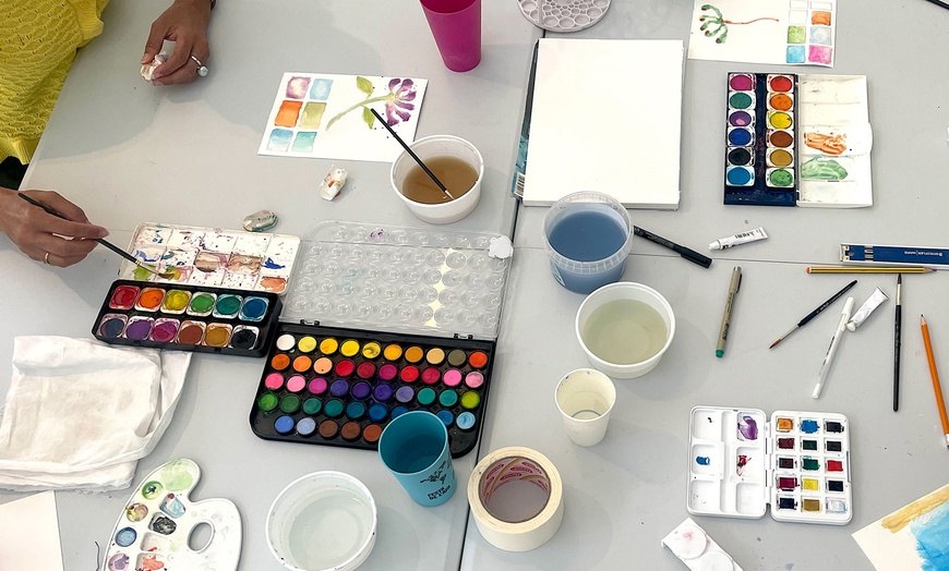 Image 8: Taller de acuarelas con vino ilimitado y material para 1 a 4 personas