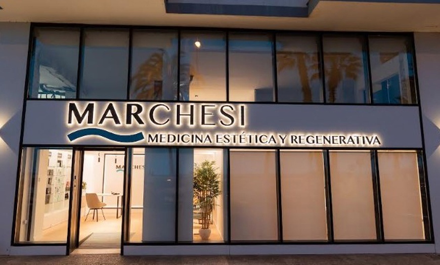 Image 5: Tratamiento facial antiedad con peeling, mesoterapia infiltrada y más