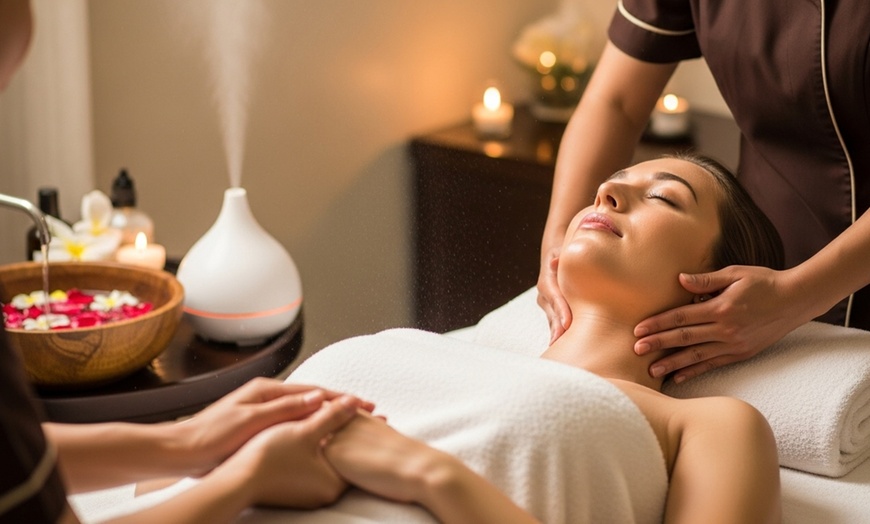Image 1: (up to 65% Off) Pampering package - Hydro Facial/Light Therapy
