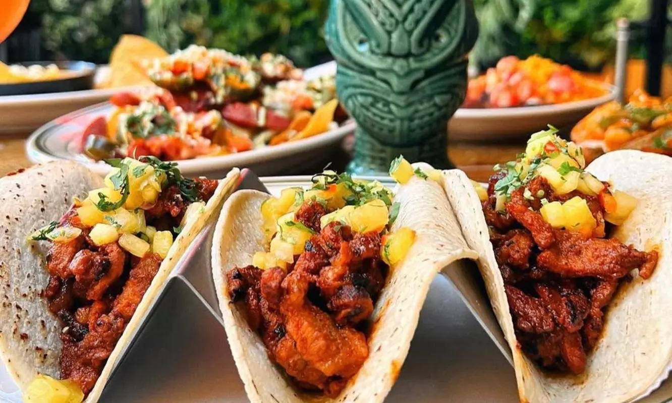 Dinner for 4: Appetizer, Entrées & Dessert – Valid Tue to Fri Only