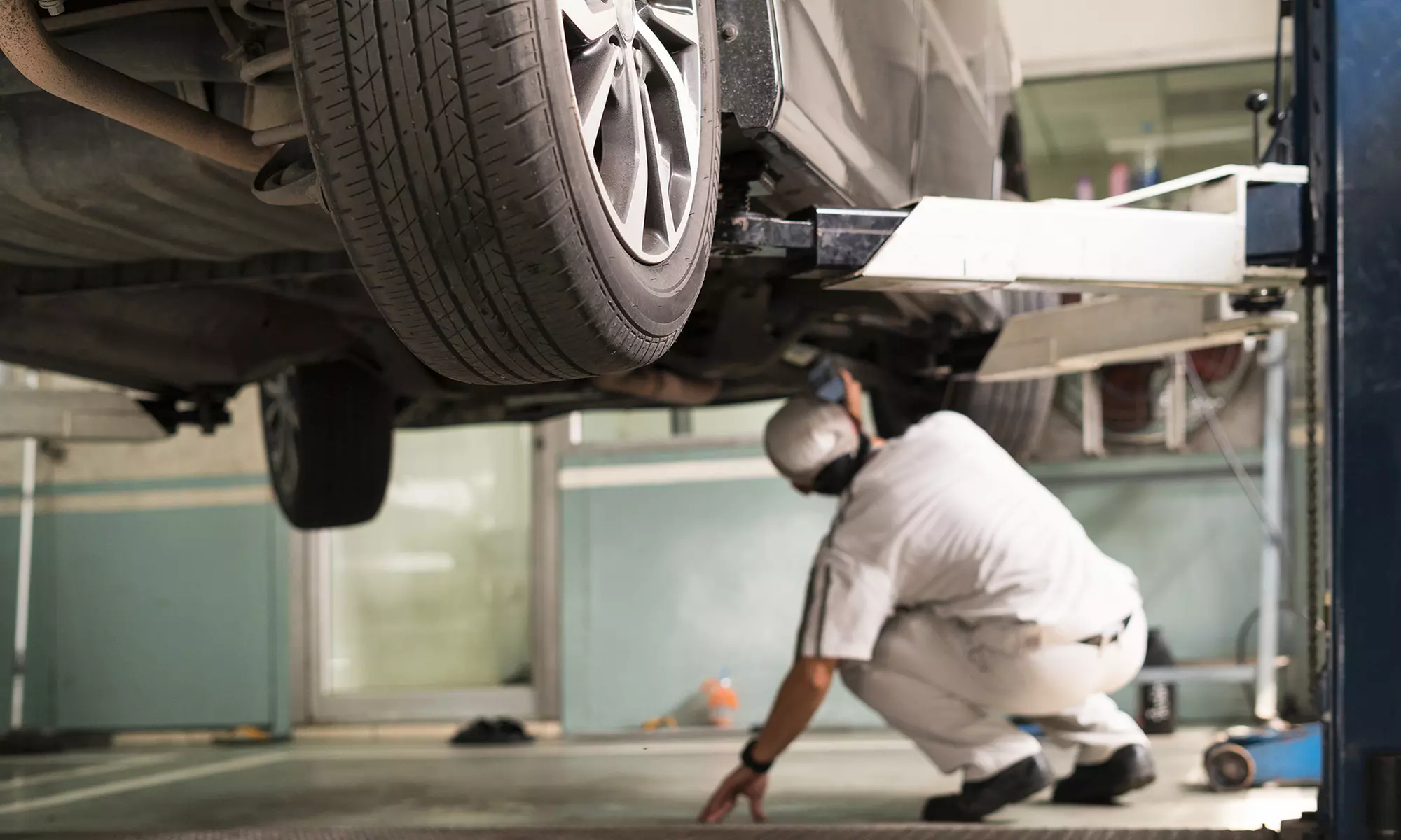 Restore Comfort and Performance: Vehicle Diagnostic or A/C Diagnosis 