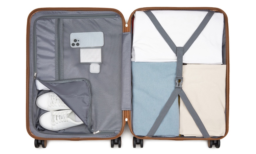 Image 7: 1 o 3 maletas rígidas con bolsa de viaje