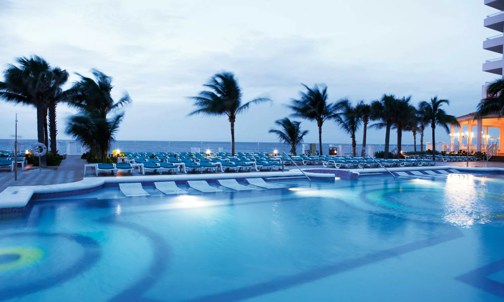 3-NT All-Incls Hotel Riu Palace Stay in Bahamas w/Air from JetSet Vacations. Price/Person Based on Double Occupancy.  - Primary Image