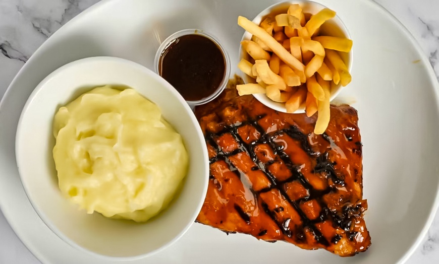Image 7: Feast Big: $200 Credit + 3-Course Meal with Wine or Beer