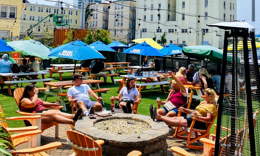 Image 8: Beer Flight & Bar Pie Combos + $50/$100 Food/Drink Credit