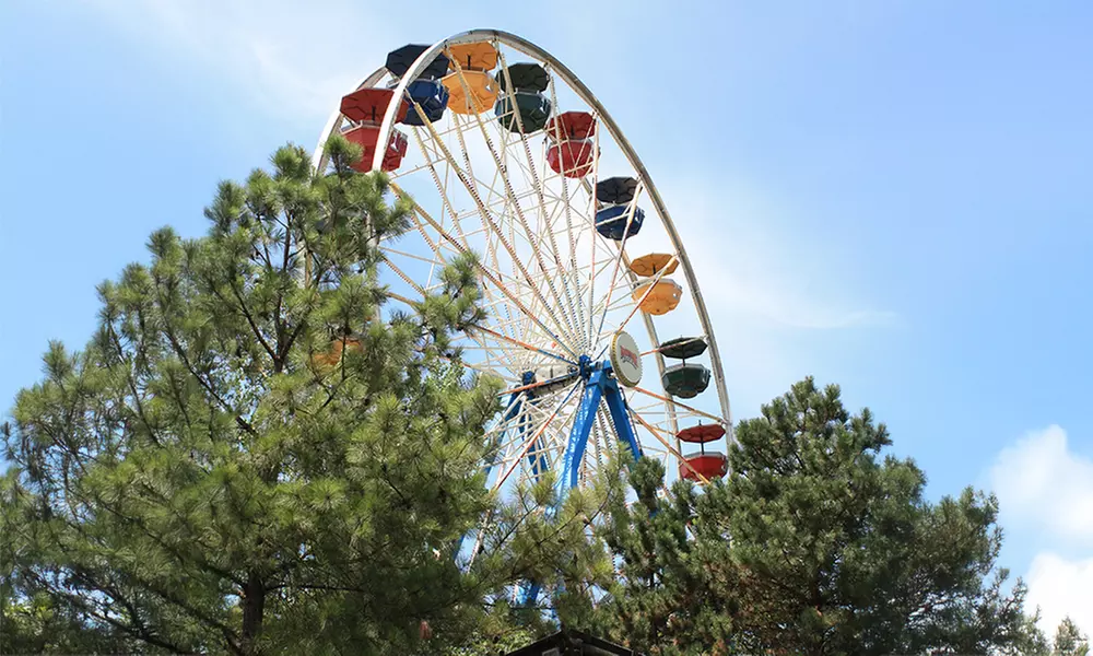 LIMITED TIME OFFER: Six Flags Frontier City- Up to 50% Off