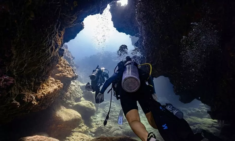 Deluxe Scuba Diving or PADI Open Water Certification for 2 or 3 Days