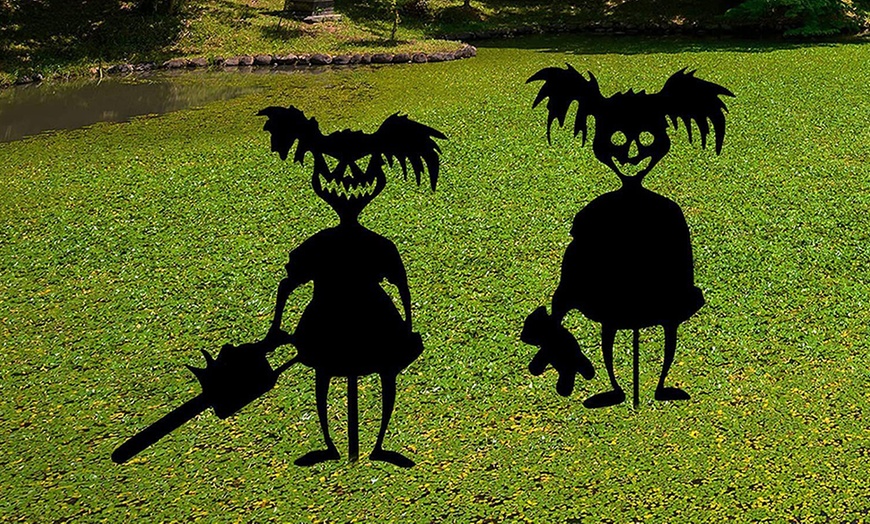 Image 5: Halloween Little Sinister Garden Pile Silhouette