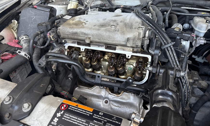 Image 2: Full or Synthetic Blend Oil Change & 25 Point Maintenance Check