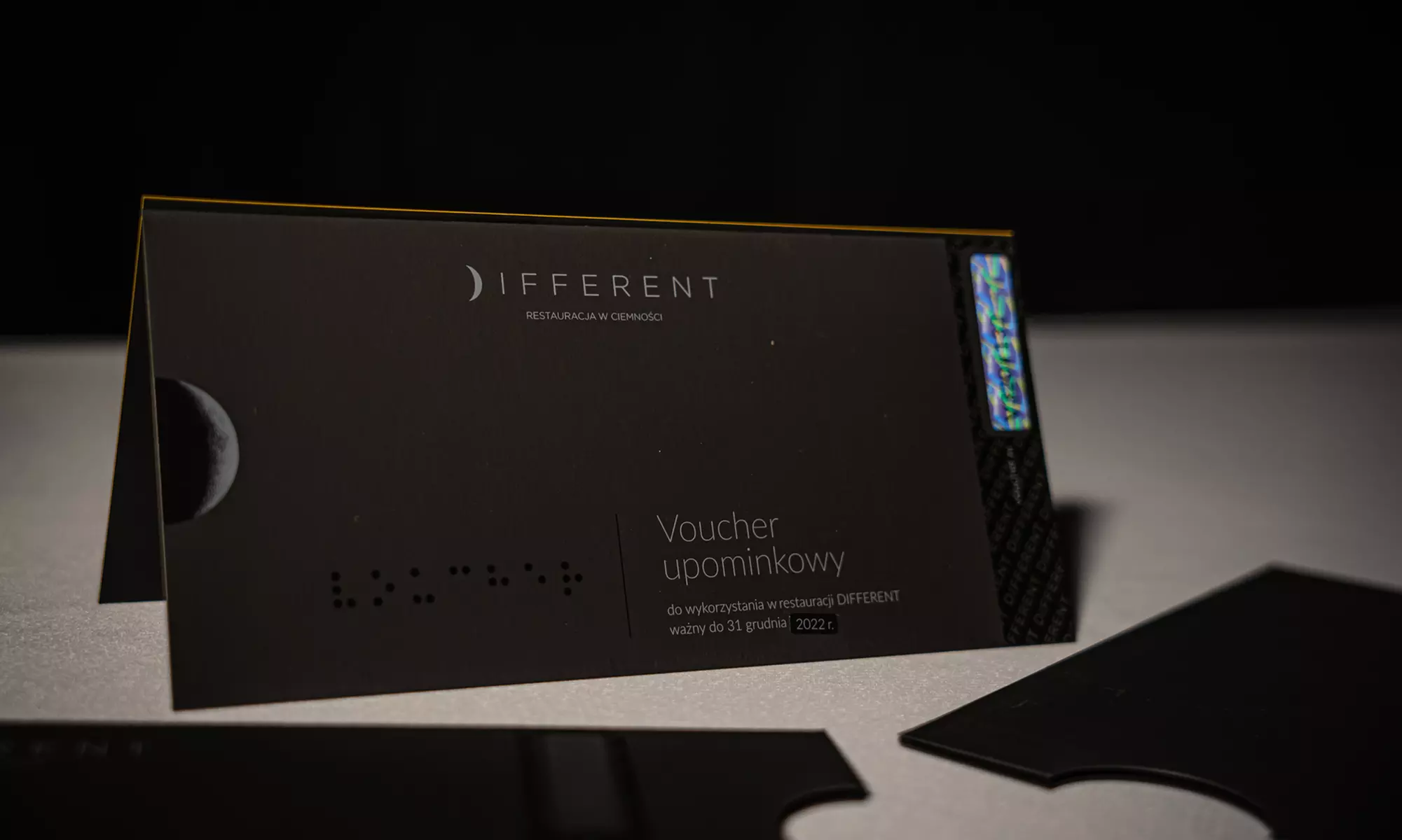 Voucher prezentowy o wybranej wartości na kolację w ciemności