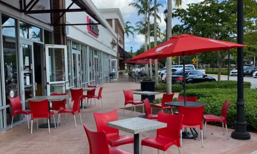 Savor Mixed Grills, Gyros, And Family Feasts With Combo Meals