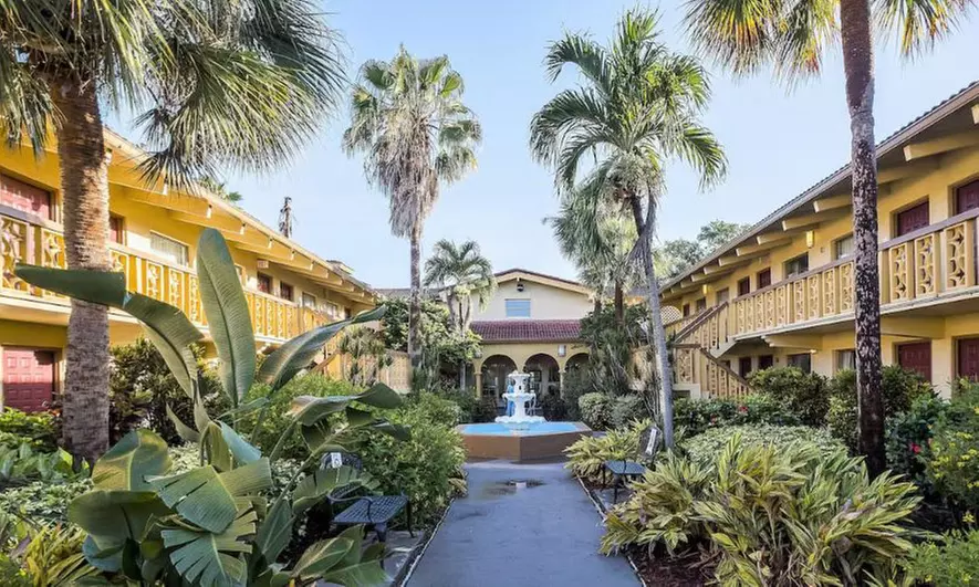 Budget-friendly stay close to top attractions