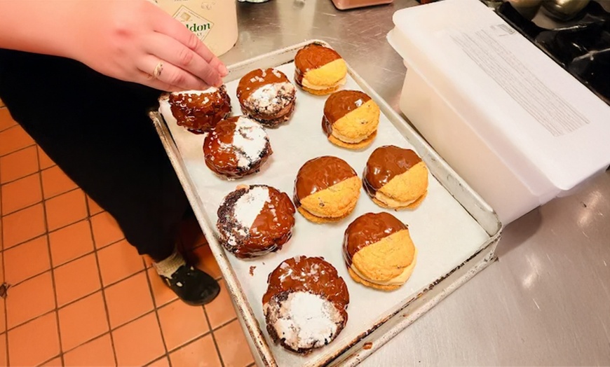 Image 5: One 3-Hour Criminal Baking Class + Brunch or Dessert for Up to 10 