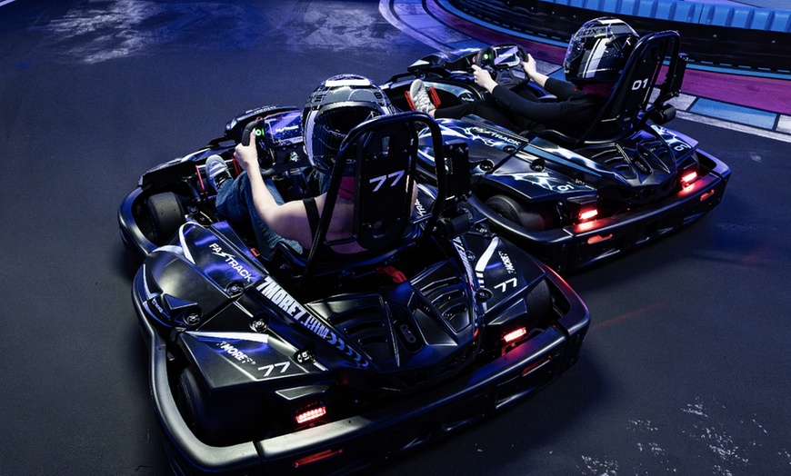 Image 4: Gokarty na dachu Galerii Posnania – karting dla dzieci i dorosłych