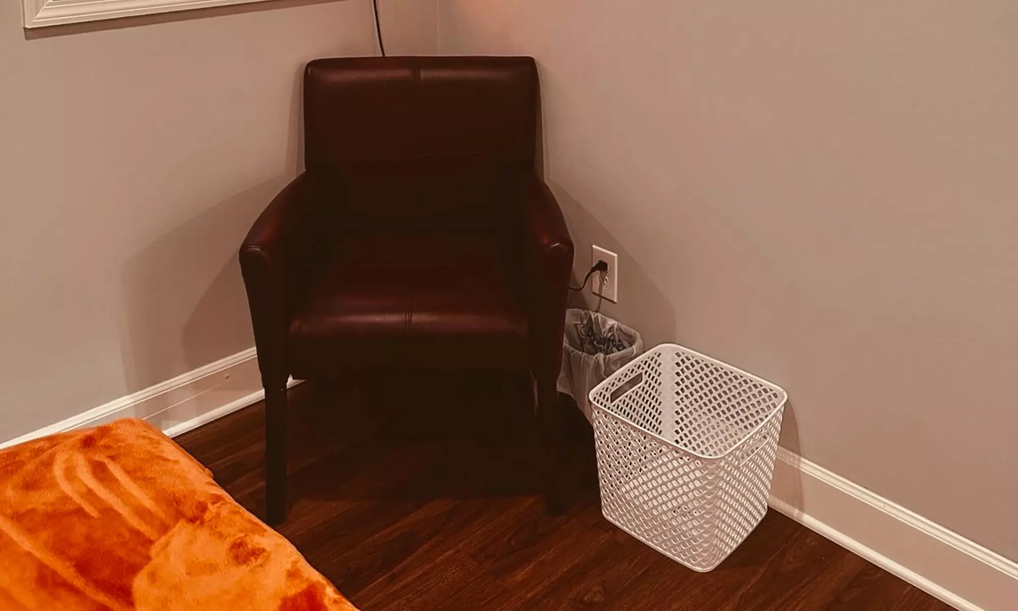 1, 2, or 3 60-Minute Swedish Massage with Choice of Hand or Foot Scrub