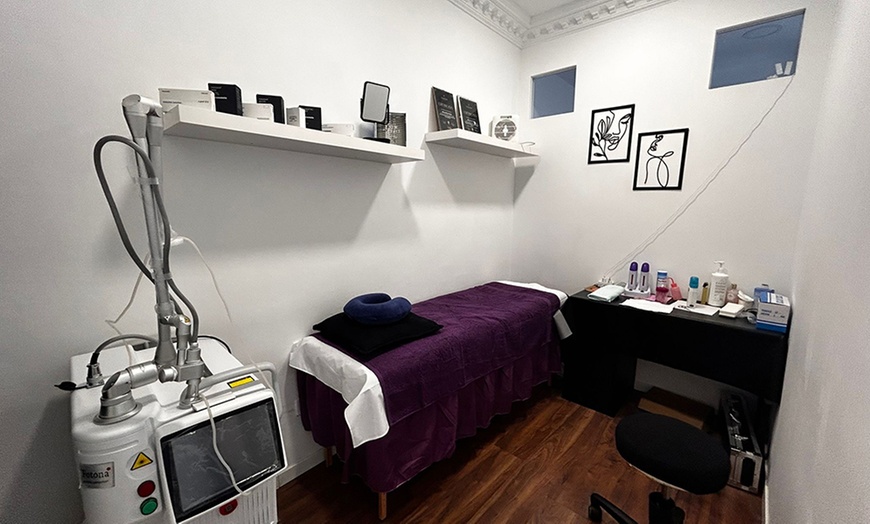 Image 5: Limpieza facial profunda con tratamiento y opción a radiofrecuencia