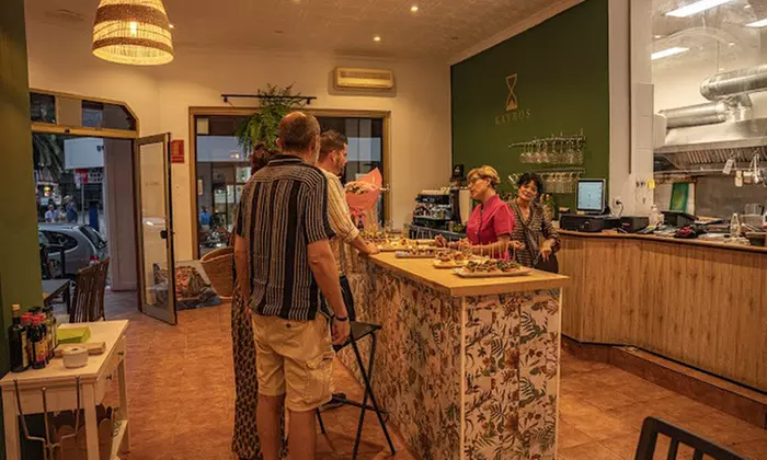 Sabors de Catalunya con entrantes, principales, postres y bebidas