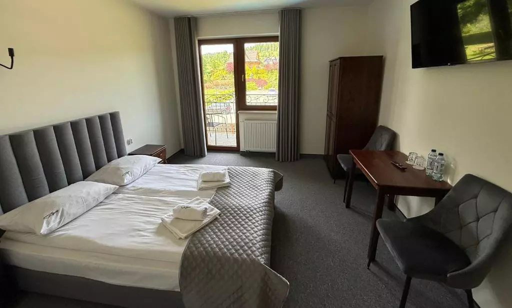 Masaże, dostęp do strefy spa i opcjonalne noclegi z BB dla 2 osób