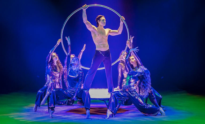 Image 7: Kölner Weihnachtscircus: 1 Ticket vom 28.11.2025 bis 30.12.2025