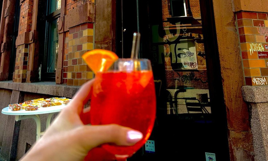 Image 5: Herzhafter Genuss: Flammkuchen od. Manti + Softdrink für 2 od. 4 Pers.