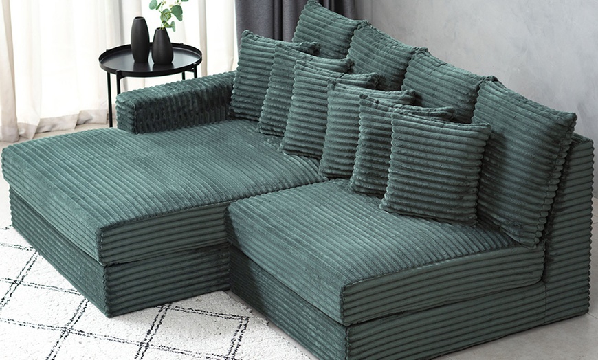 Image 33: Canapé d'angle "Kendari" de Kocoon en velours côtelé