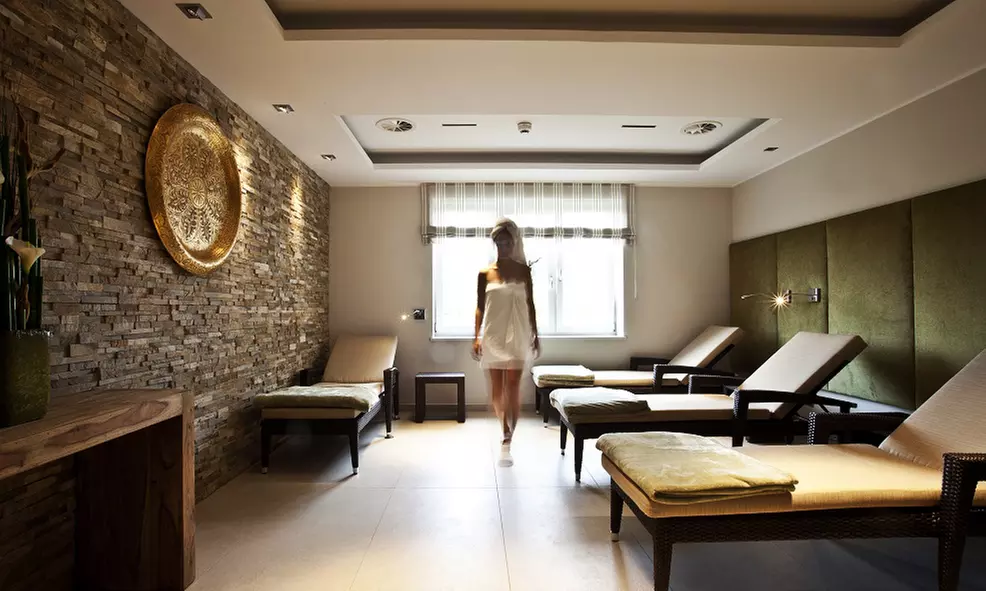 Hamburg: Doppelzimmer für 2 Personen mit Frühstück