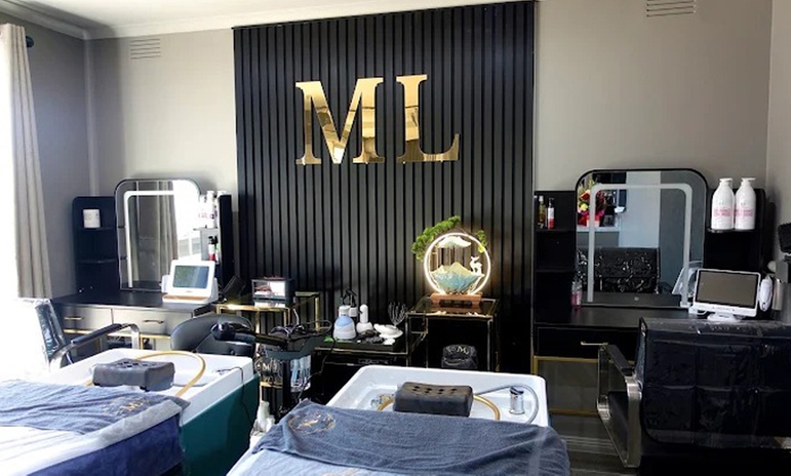 Image 3: Get 60-Min Korean Scalp Care, 80-Min Scalp Therapy, 100-Min Signature