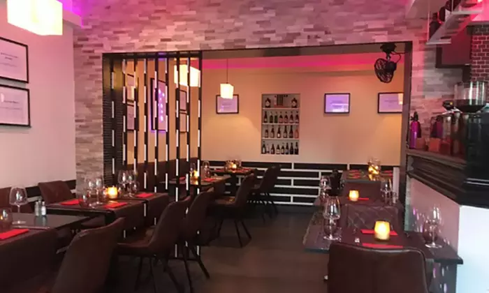 Formule hamburger au choix avec frites et salade pour 1 à 4 personnes