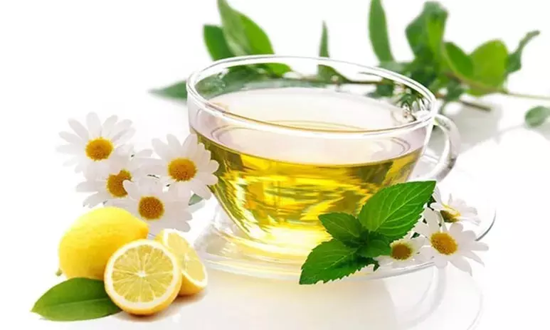 Brunch para 2 o 4 con bocatín, ensalada gourmet, café, postre y bebida