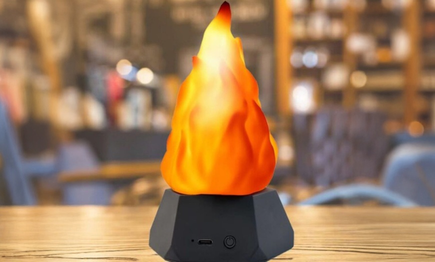 Image 5: Up to Four Outdoor Flame-Effect LED Lights