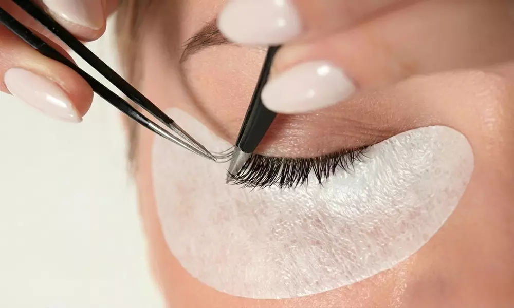 Classic, Hybrid, Volume, Glam, Wispy or Mega Volume Eyelash Extensions Full Set @99 Beauty Salon (Up to 51% Off)