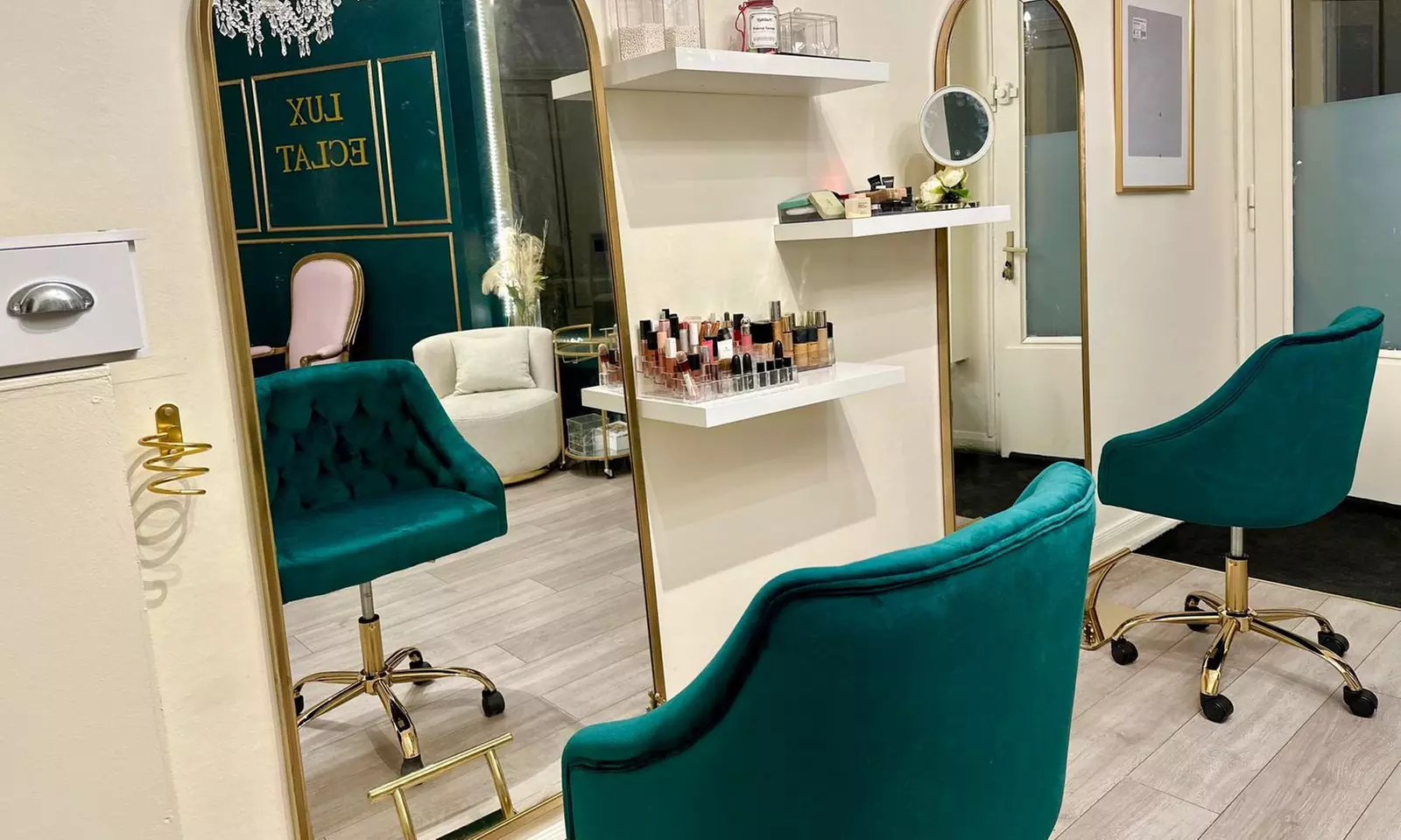 Head spa "Soin profond" ou "Lux'Eclat" et soin du regard en option