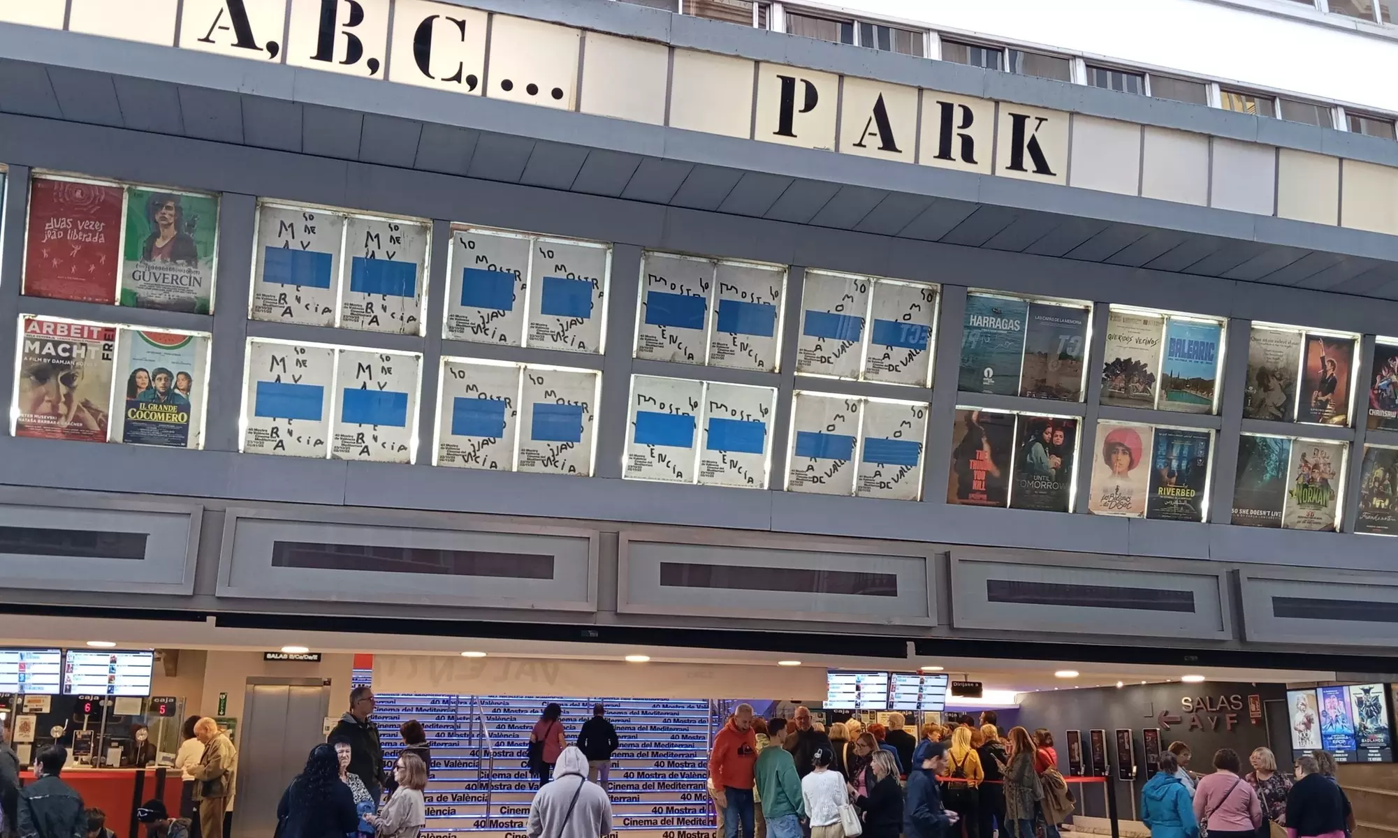 Entradas para Cines ABC con Opciones con Palomitas y Bebida