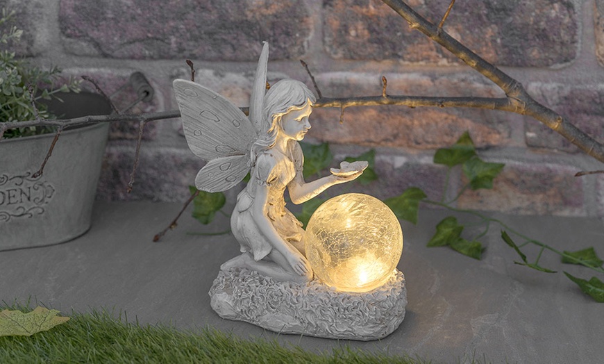 Statue d'ange de fée avec lumière LED à énergie solaire imperméable à l'eau  décor de jardin extérieur