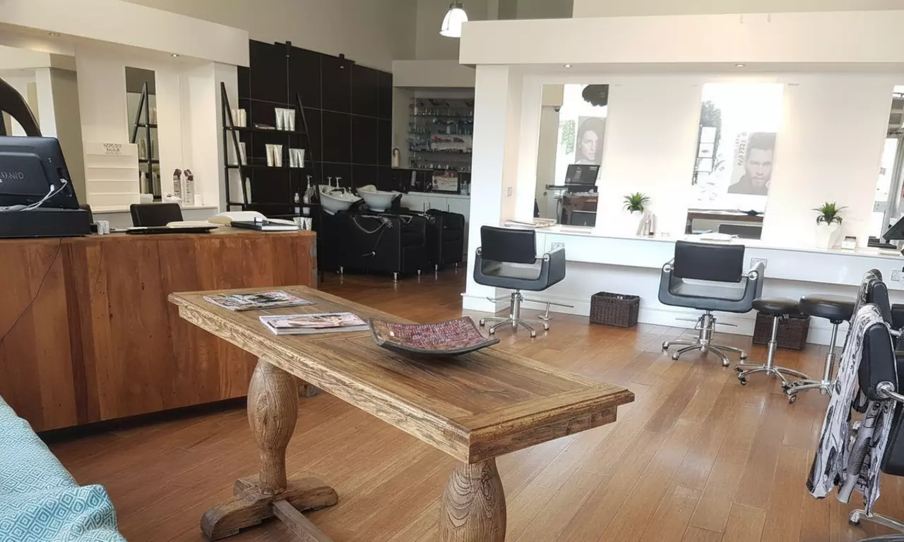 Choice of Treatment - Long Lasting Treatment for Dry and Damaged Hair at Della Beauty