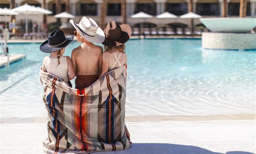 Image 5: Member Pricing: 5-Star Hotel Stay w/ Waived Daily Resort Fee