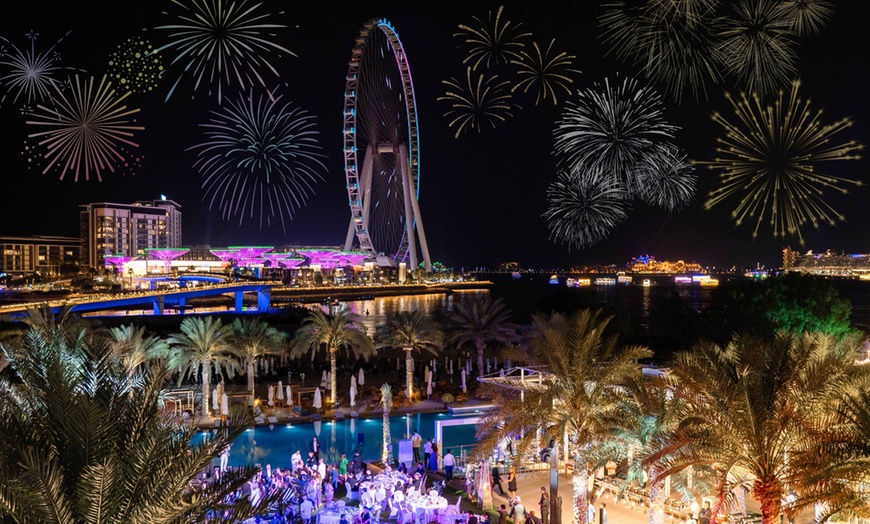 Image 8: New Year Eve Gala Dinner + Drinks For 1 Child or Up to 4 Adults 