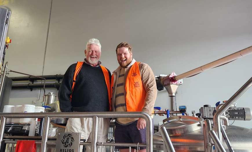 Image 3: Brewery Tasting Experience Including Welcome Pot and Beer Paddle